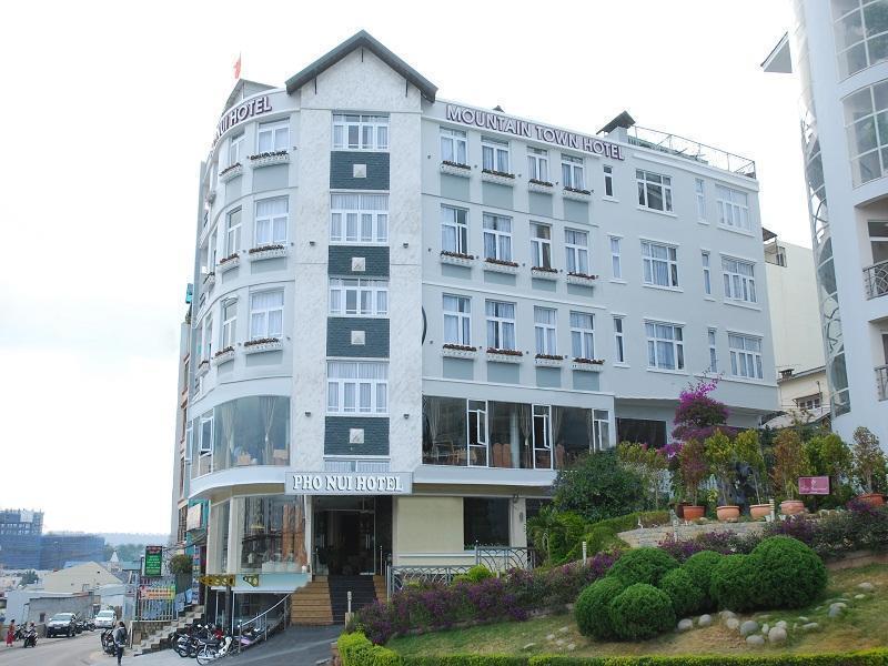 Mountain Town Hotel Да Лат Екстериор снимка