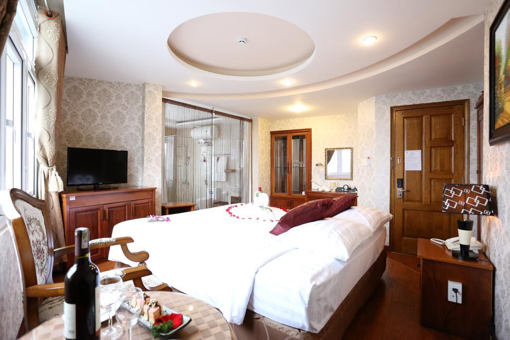 Mountain Town Hotel Да Лат Екстериор снимка
