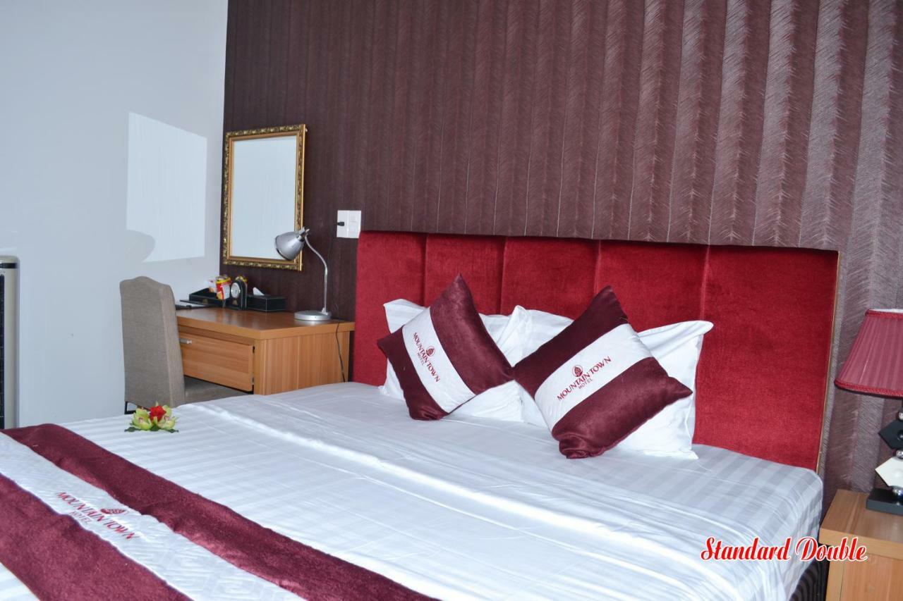 Mountain Town Hotel Да Лат Екстериор снимка